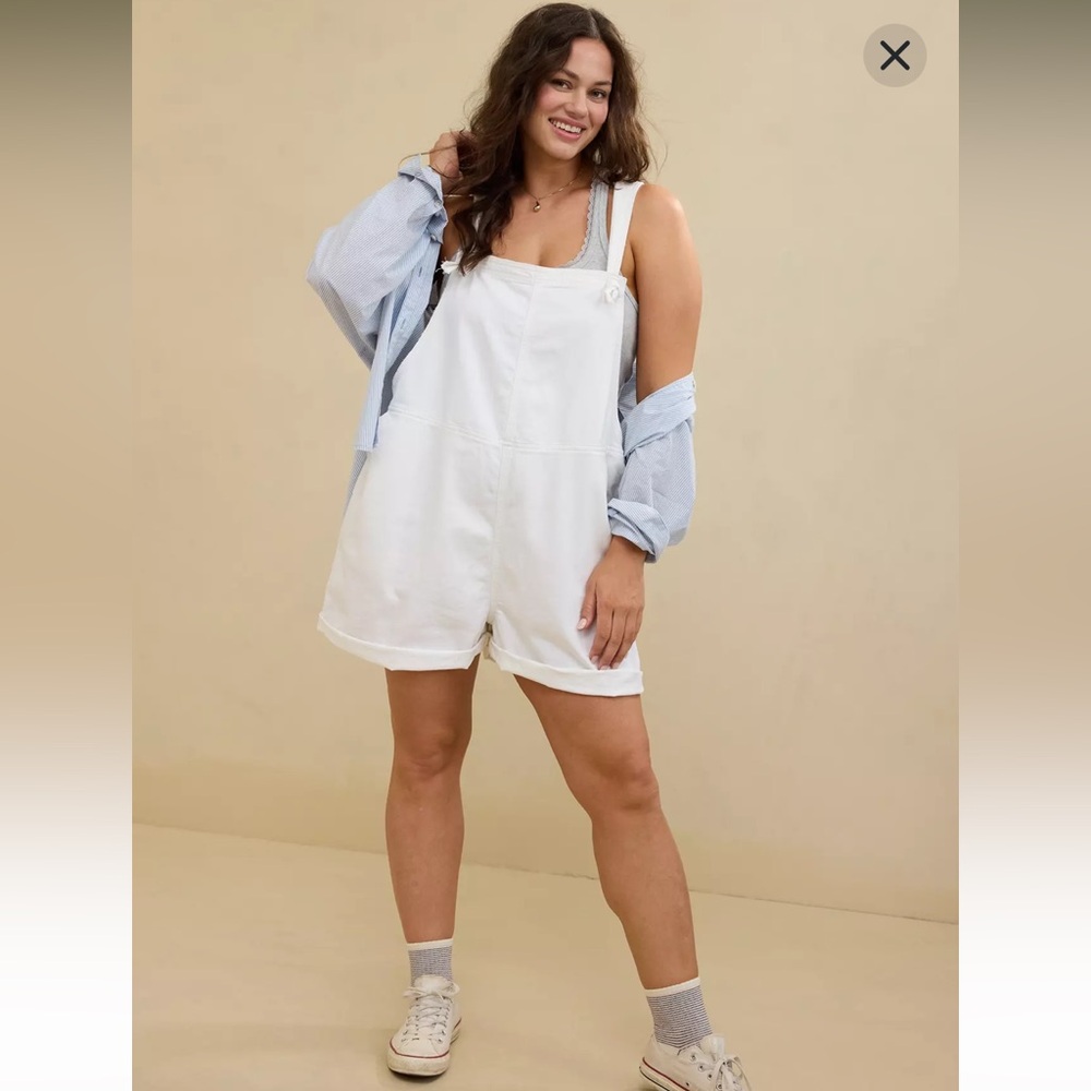 Aerie NEW White Shortalls - Picture 2 of 12